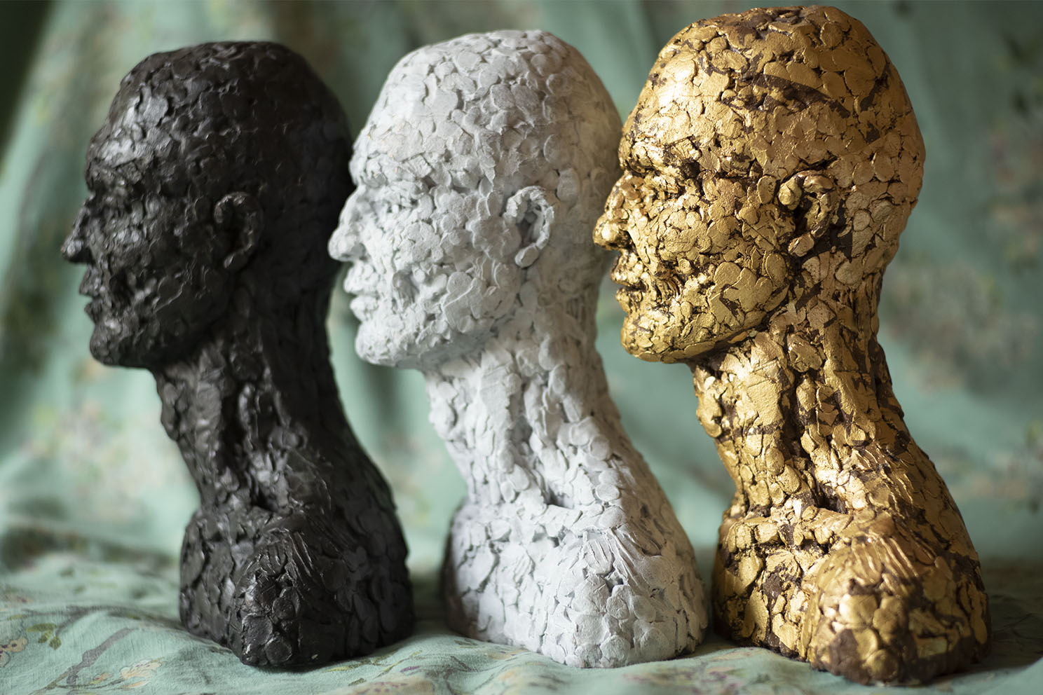 3 Heads — sculpture d'Allel Driss (portrait, têtes humaines)